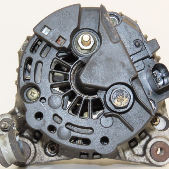 Alternateur occasion VOLVO V70 I Phase 2 02-2000->06-2004 2.5 D 140ch 8111122 4