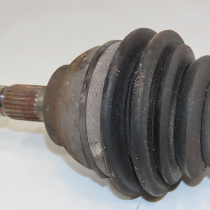 Transmission avant gauche occasion PEUGEOT 308 I Phase 1 09-2007->03-2011 1.6 HDI 8v 112ch 3272PZ 2