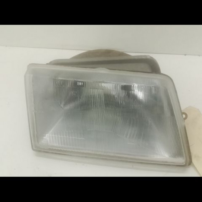 Phare droit occasion PEUGEOT 205 Phase 1 03-1983->07-1987 1.8 D 60ch 6205A4 1