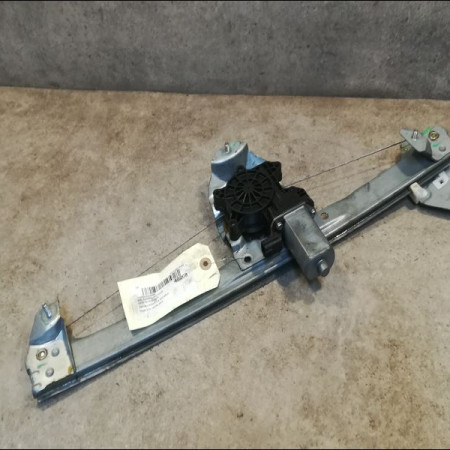 Mecanisme + moteur lève-glace avant droit occasion DACIA LODGY Phase 1 01-2012->... 1.5 DCI 90ch 807209071R