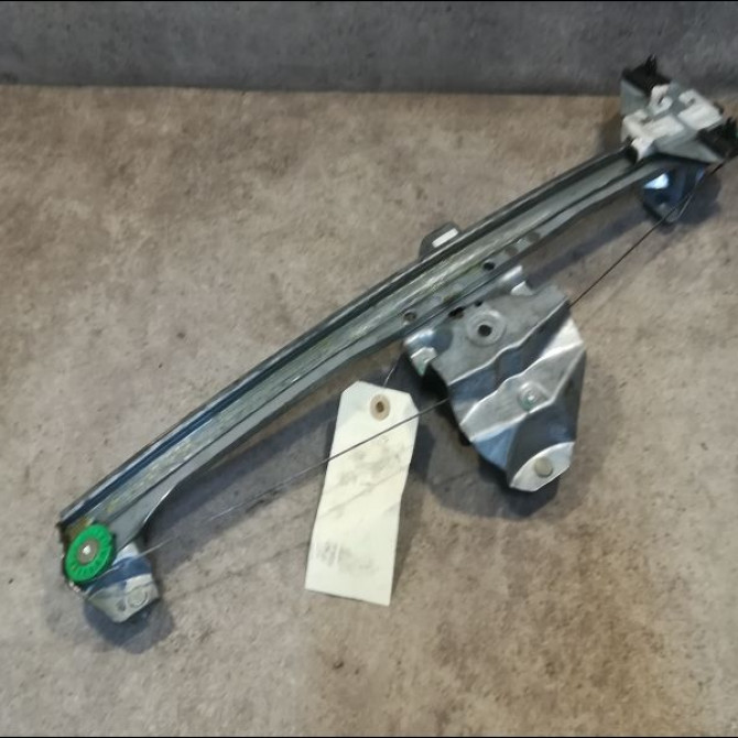 Mecanisme + moteur lève-glace avant droit occasion DACIA LODGY Phase 1 01-2012->... 1.5 DCI 90ch 807209071R 2