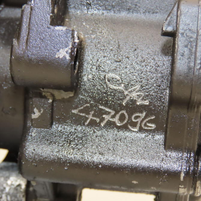 Pompe direction assistee occasion MERCEDES CLASSE ML II phase 1 03-2005->09-2008 64663101 5