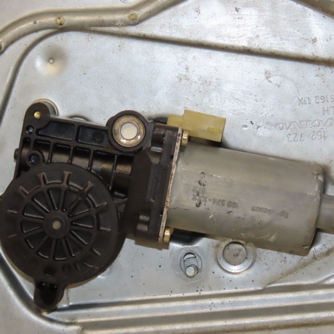 Mecanisme+moteur leve-glace avg occasion VOLVO V70 I Phase 2 02-2000->06-2004 2.5 D 140ch 9152723 3