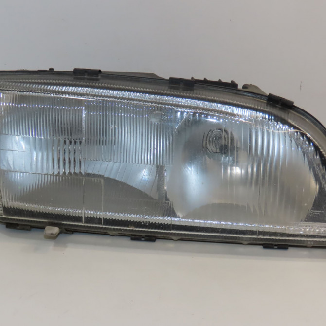 Phare droit occasion VOLVO V70 I Phase 2 02-2000->06-2004 2.5 D 140ch 8628618 1