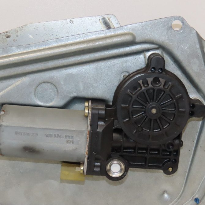 Mecanisme+moteur leve-glace arg occasion VOLVO V70 I Phase 2 02-2000->06-2004 2.5 D 140ch 9152725 3