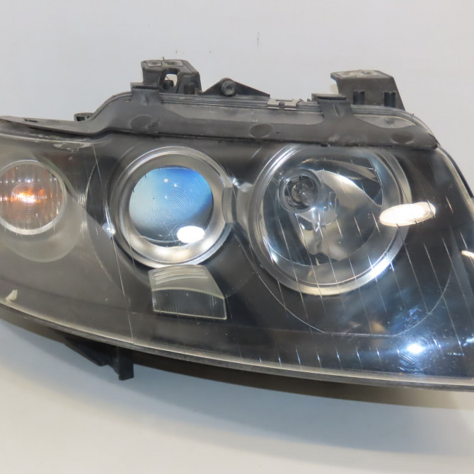 Phare droit occasion AUDI A4 II Phase 1 01-2001->11-2004 1