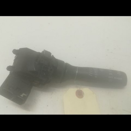 Commande essuie glace occasion TOYOTA YARIS II Phase 1 12-2005->11-2009 1.3 VVT-i 846520D030