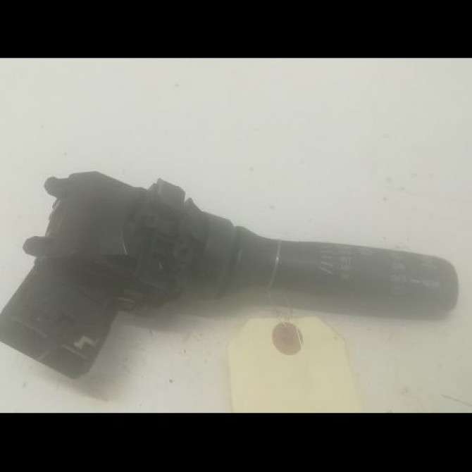 Commande essuie glace occasion TOYOTA YARIS II Phase 1 12-2005->11-2009 1.3 VVT-i 846520D030 1