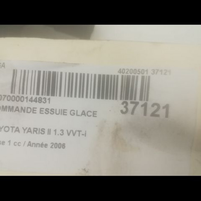 Commande essuie glace occasion TOYOTA YARIS II Phase 1 12-2005->11-2009 1.3 VVT-i 846520D030 3
