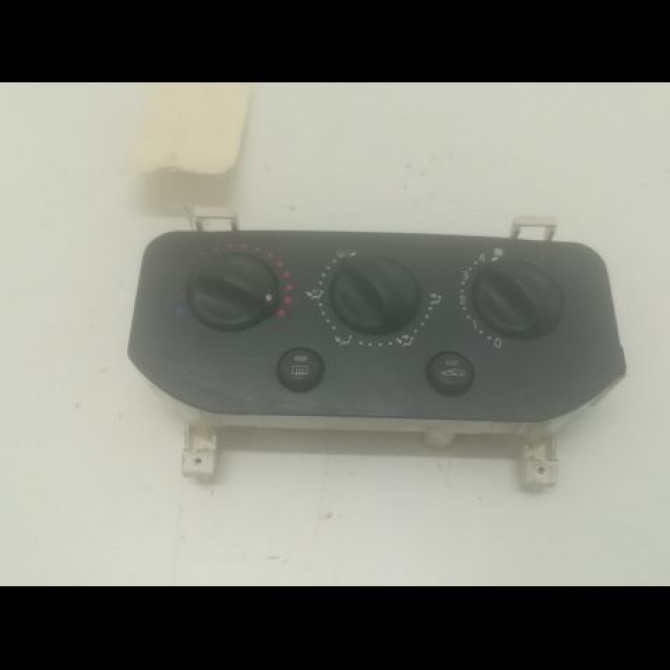 Commande de chauffage occasion RENAULT CLIO II Phase 1 03-1998->06-2001 1.2 1