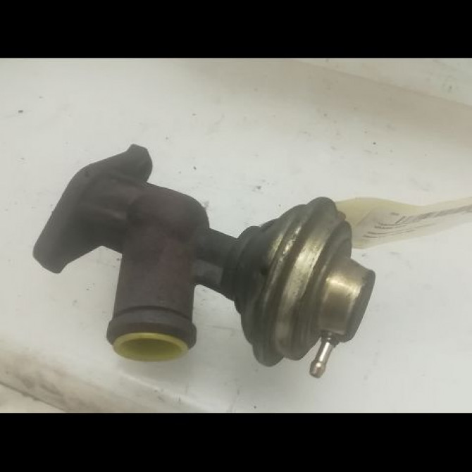 Vanne EGR occasion PEUGEOT 206 Phase 2 02-2003->02-2009 2.0 HDI 90ch 1628JZ 1