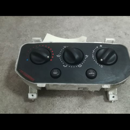 Commande de chauffage occasion RENAULT CLIO II Phase 1 03-1998->06-2001 1.2