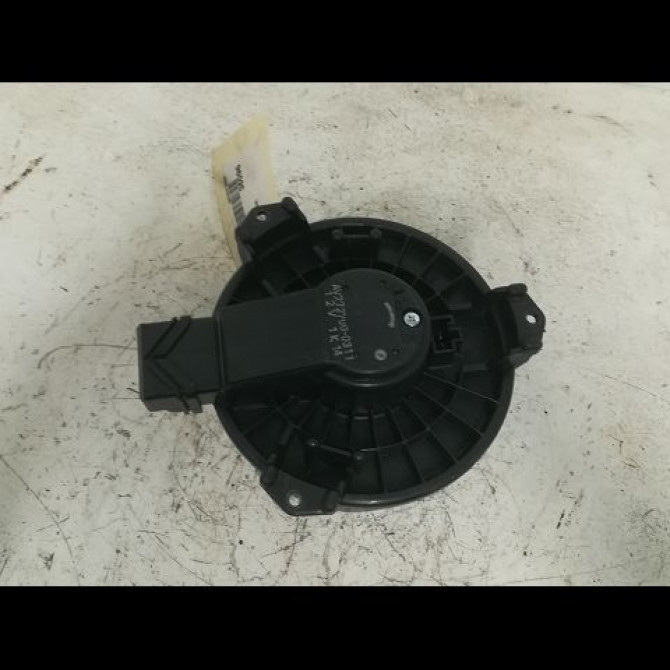Ventilateur de chauffage occasion TOYOTA YARIS II Phase 1 12-2005->11-2009 1.4 D-4D 2