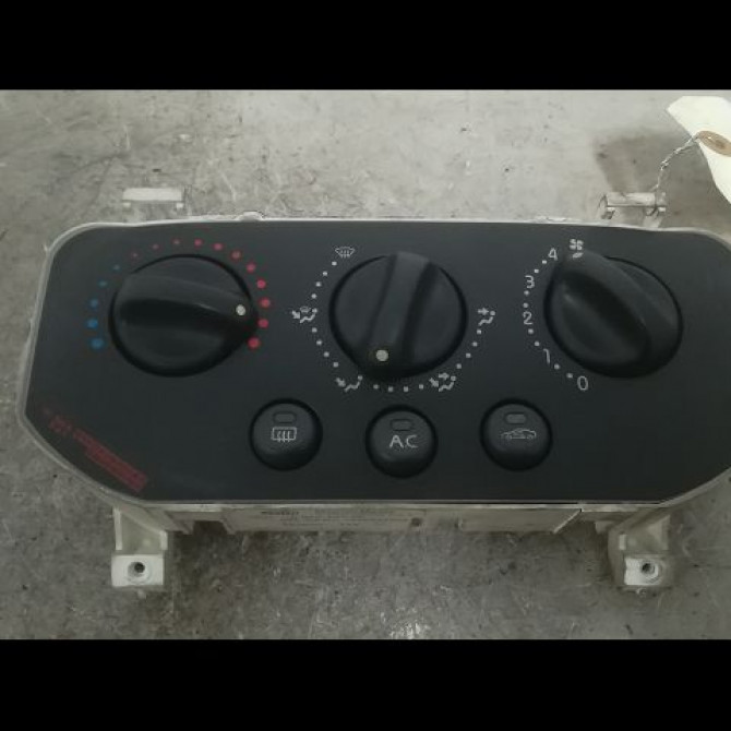 Commande de chauffage occasion RENAULT CLIO II Phase 1 03-1998->06-2001 1.4 16v 1