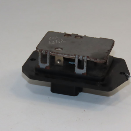 Resistance de chauffage occasion TOYOTA YARIS II Phase 1 12-2005->11-2009 1.3 VVT-i 871380K090