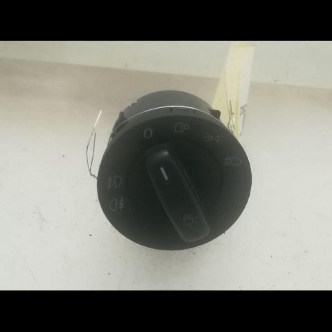 Commande eclairage occasion VOLKSWAGEN JETTA III Phase 1 09-2005->12-2010 1.9 TDI 105ch 3C8941431BXSH 1