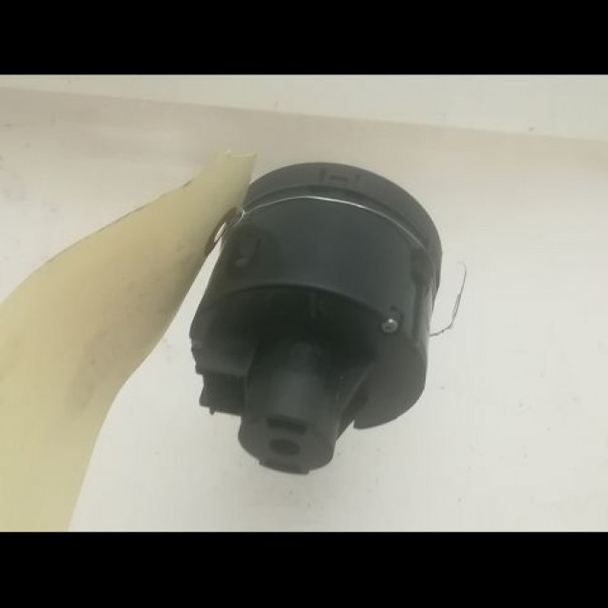 Commande eclairage occasion VOLKSWAGEN JETTA III Phase 1 09-2005->12-2010 1.9 TDI 105ch 3C8941431BXSH 2