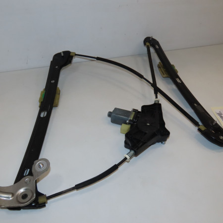 Mecanisme + moteur lève-glace avant droit occasion VOLKSWAGEN GOLF VII GOLF VII Phase 1 2012-10-01->2017-06-30 1.6 TDI 105ch 5G4837462H