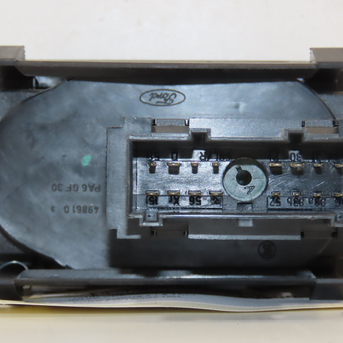 Interrupteur commande de phares occasion FORD FOCUS II Phase 1 09-2004->12-2007 1.6 TDCI 110ch 1323821 2