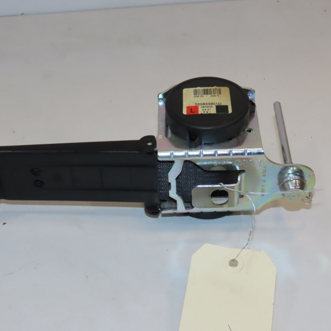 Ceinture avant gauche occasion OPEL ZAFIRA II Phase 2 01-2008->12-2014 1.7 CDTI 125ch 13296203 2