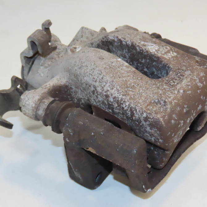 Etrier de frein arrière gauche occasion OPEL ZAFIRA II Phase 2 01-2008->12-2014 1.7 CDTI 125ch 93183696 1