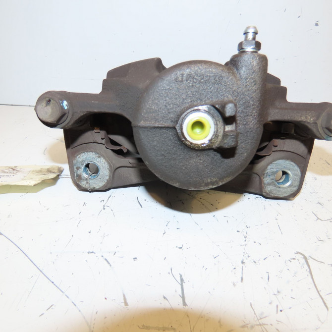 Etrier de frein avant droit occasion CHEVROLET SPARK Phase 1 01-2010->09-2012 1.0i 16v 68ch 42371125 3