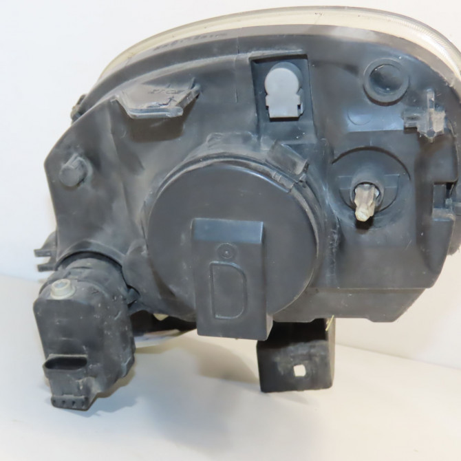 Phare droit occasion RENAULT KANGOO I Phase 1 09-1997->06-2003 1.5 DCI 8v 65ch 260107401R 2