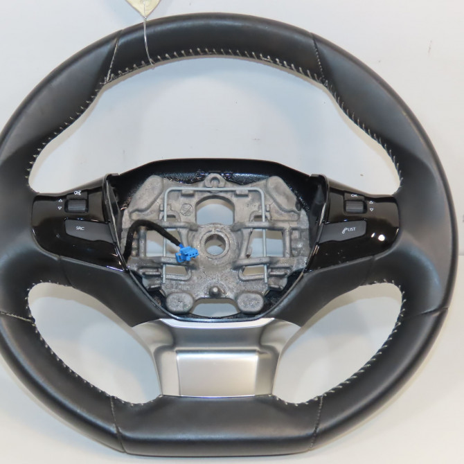 Volant de direction occasion PEUGEOT 308 II Phase 1 04-1995->04-1999 1.2 PureTech 110ch 96785124ZD 1