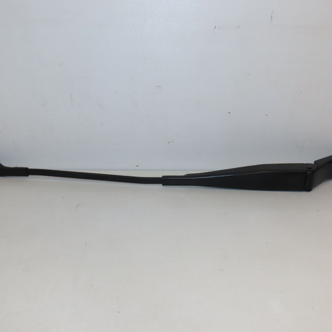 Bras essuie-glace avant gauche occasion PEUGEOT 308 II Phase 1 04-1995->04-1999 1.2 PureTech 110ch 1610670580 1