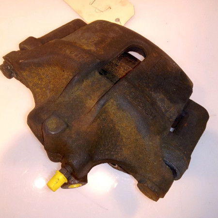 Etrier de frein avant droit occasion RENAULT KANGOO I Phase 2 03-2003->06-2010 1.5 DCI 80ch 7701207787