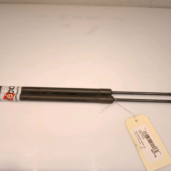 Verin droit hayon occasion VOLKSWAGEN TOURAN I Phase 1 03-2003->12-2006 1.9 TDI 105ch 1T0827550C 1