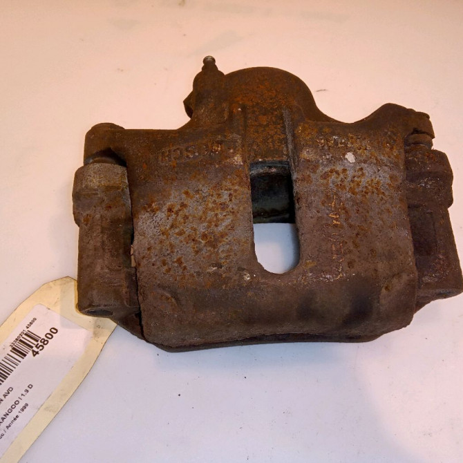 Etrier de frein avant droit occasion RENAULT KANGOO I Phase 1 09-1997->06-2003 1.9 D 65ch 7701207787 1