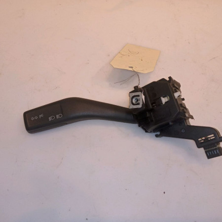 Commande clignotant occasion VOLKSWAGEN GOLF V Phase 1 11-2003->10-2008 1.4i 75ch 3C8941431BXSH