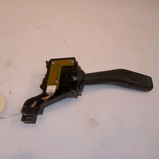 Commande clignotant occasion VOLKSWAGEN GOLF V Phase 1 11-2003->10-2008 1.9 TDI 90ch 3C8941431BXSH 2