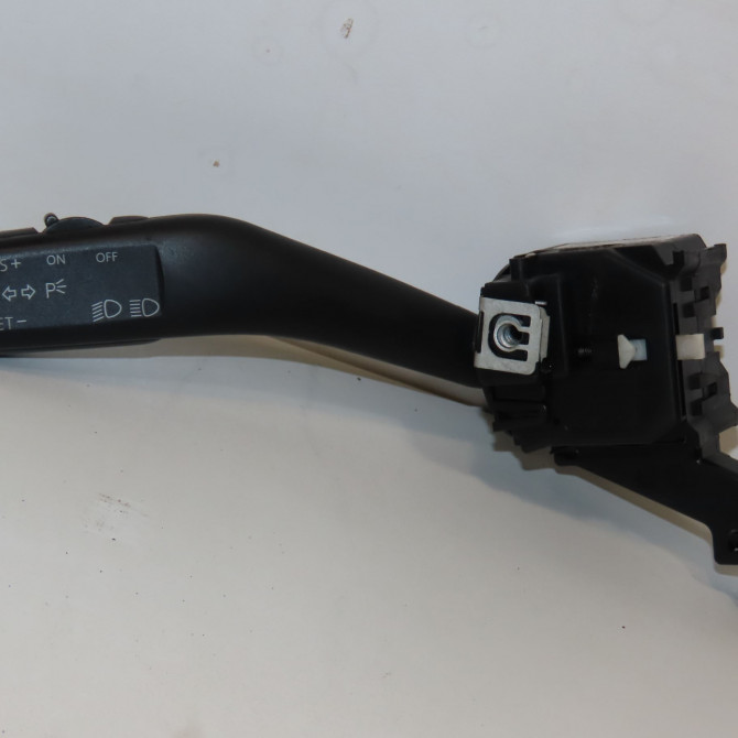 Commande clignotant occasion VOLKSWAGEN TOURAN I Phase 1 03-2003->12-2006 1.9 TDI 105ch 3C8941431BXSH 1