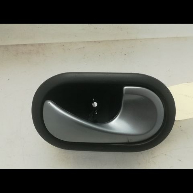 Poignee int porte ard occasion RENAULT CLIO III Phase 2 03-2009->12-2014 1.5 DCI 90ch 8200730863 1