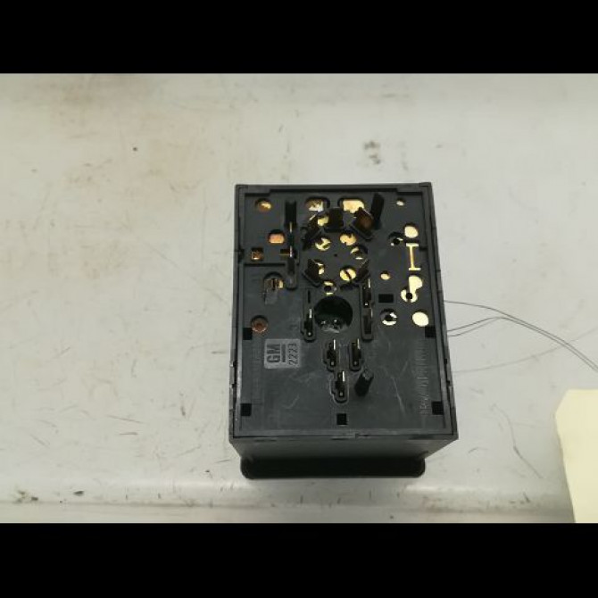 Commande eclairage occasion OPEL ASTRA II Phase 1 04-1998->09-2004 1.7 16v DTI 75ch 13142073 2