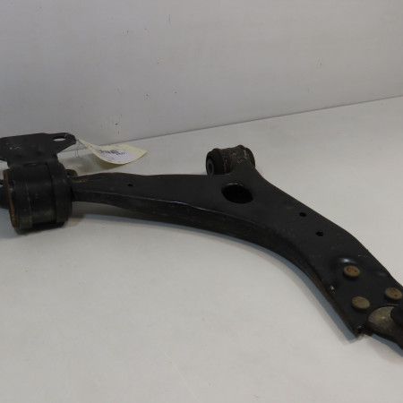 <span class="tt">Triangle inf avd occasion  </span><span class="designation"> </span>