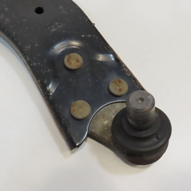 Triangle inf avd occasion  2173539 2