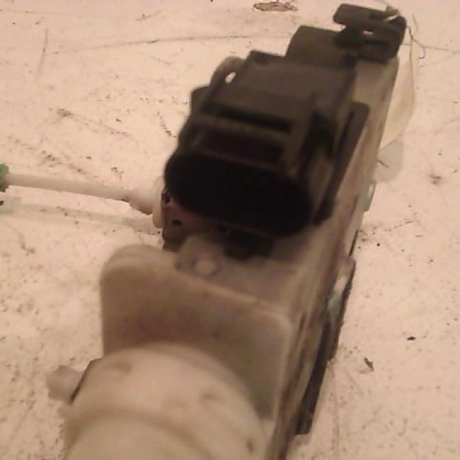 Serrure porte avd occasion AUDI A3 I Phase 1 09-1996->10-2000 8L1837016E 2