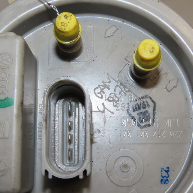 Jauge a carburant occasion AUDI A3 I Phase 2 10-2000->06-2003 1.9 TDi 130ch 3