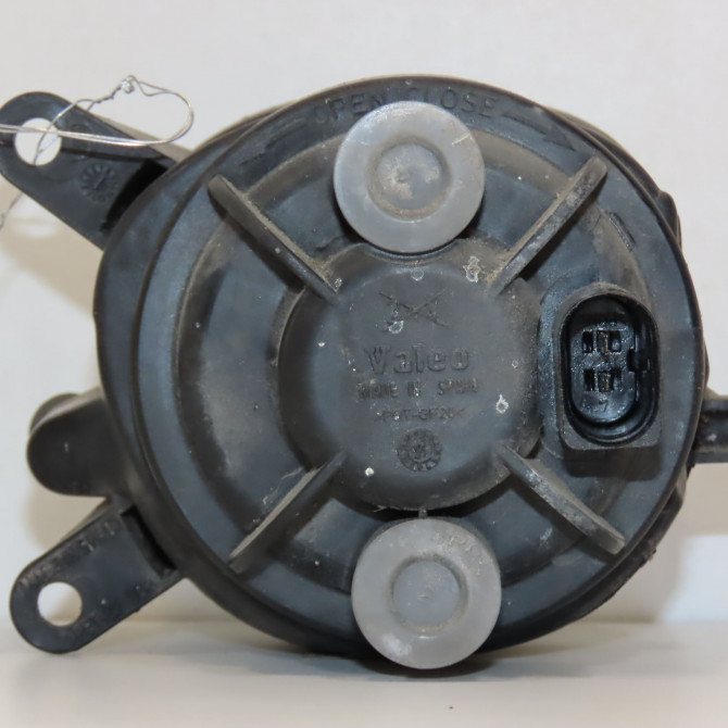 Phare antibrouillard avant droit occasion  8L0941700A 2