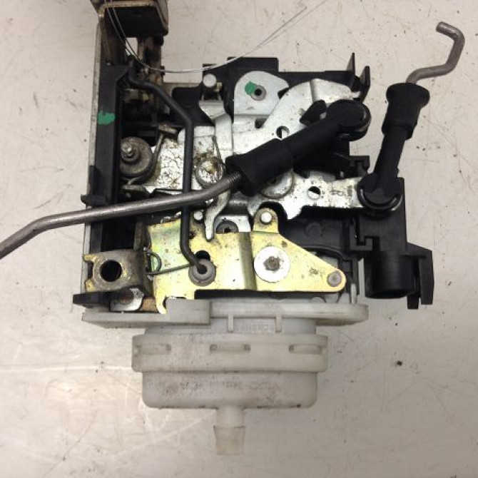 Serrure porte avd occasion AUDI A3 I Phase 1 09-1996->10-2000 8L1837016E 2