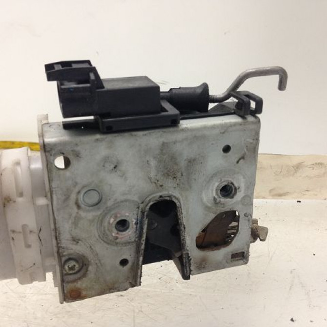 Serrure porte avd occasion AUDI A3 I Phase 1 09-1996->10-2000 8L1837016E 3