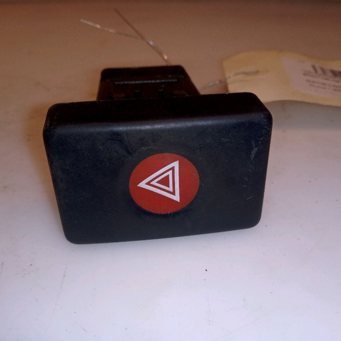 Bouton de warning occasion DACIA LOGAN I Phase 1 MCV 01-2007->10-2008 1.5 DCI 85ch 252909503R 1