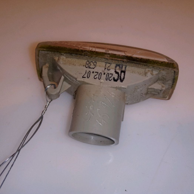 Répétiteur aile gauche occasion OPEL CORSA IV Phase 1 09-2006->12-2010 1.2 TWINPORT 80ch 13497989 2