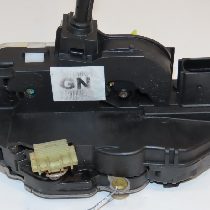 Serrure porte avg occasion CHEVROLET CRUZE Phase 1 03-2009->... 13579490 3