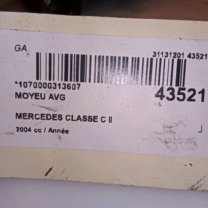 Moyeu avg occasion MERCEDES CLASSE C II Phase 2 BREAK 03-2004->06-2007 2093300325 4