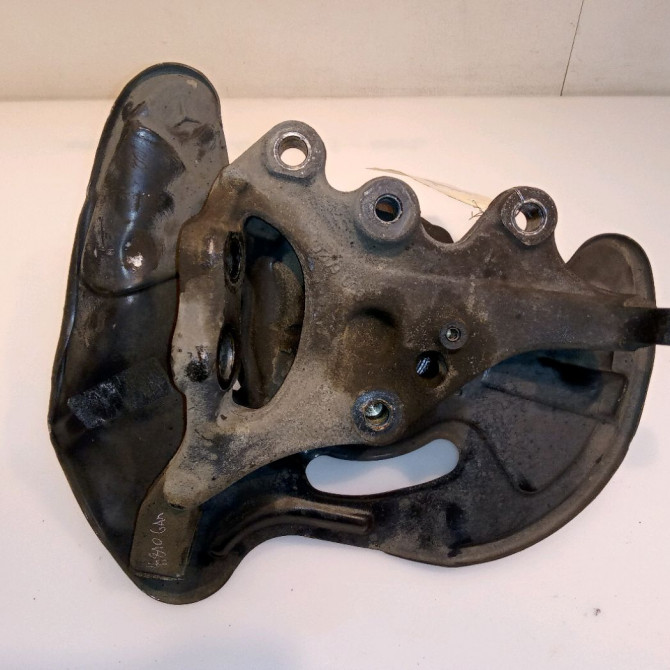 Moyeu avg occasion MERCEDES CLASSE C II Phase 1 05-2000->03-2004 C 220 CDI 2093300325 2