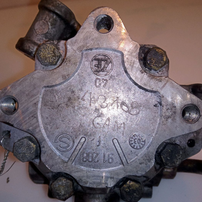 Pompe direction assistee occasion MERCEDES CLASSE CLK II Phase 1 05-2002->12-2009 270 CDI 24669401 5